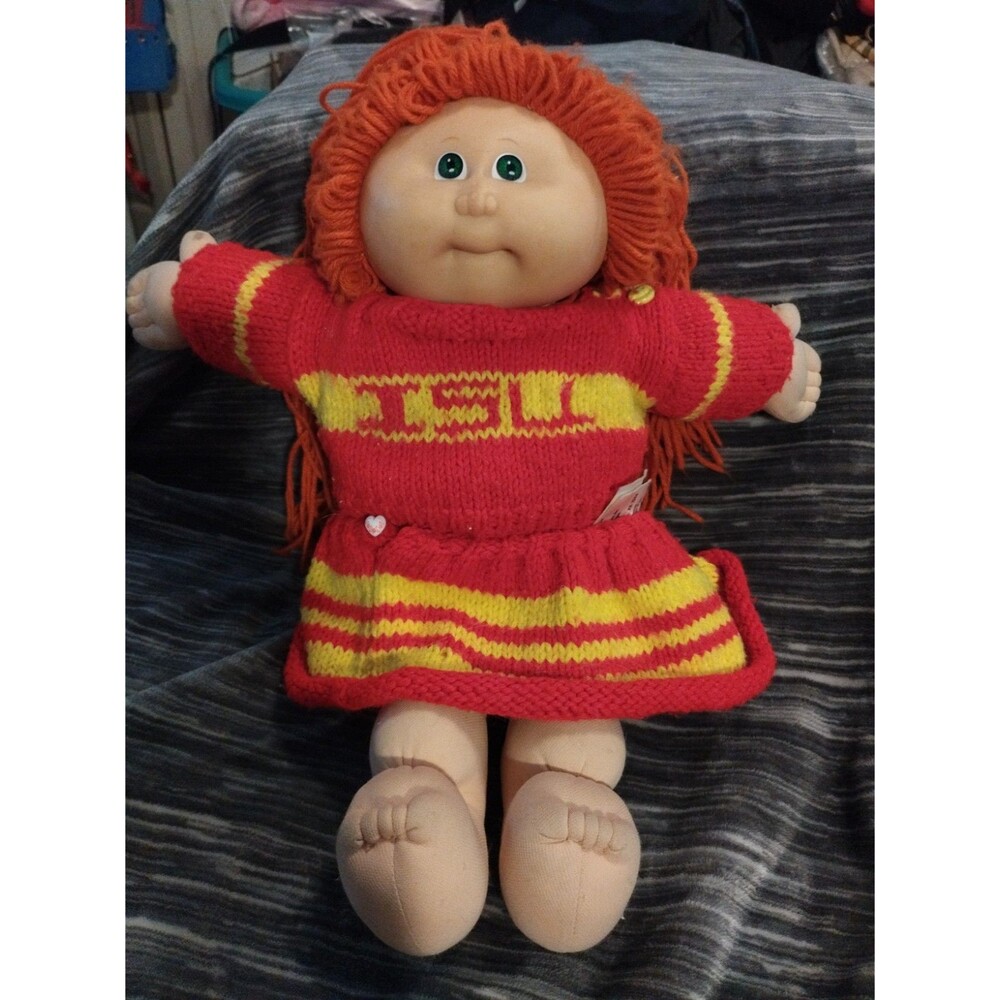 1985 Cabbage Patch Kids Red Hair Girl Doll With Knitted ISU Cheerleader Uniform
